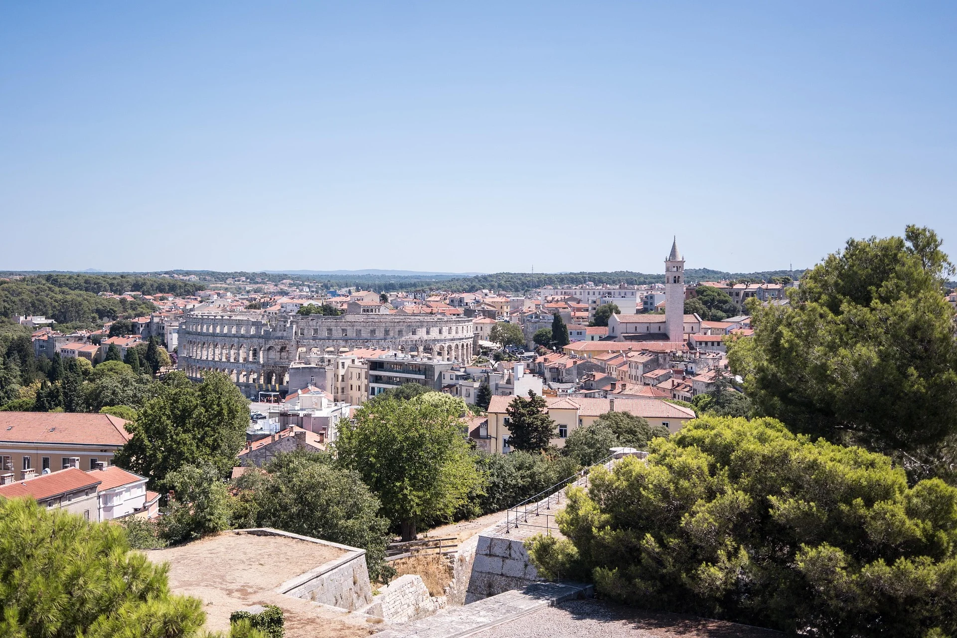 Spring weekend in Pula