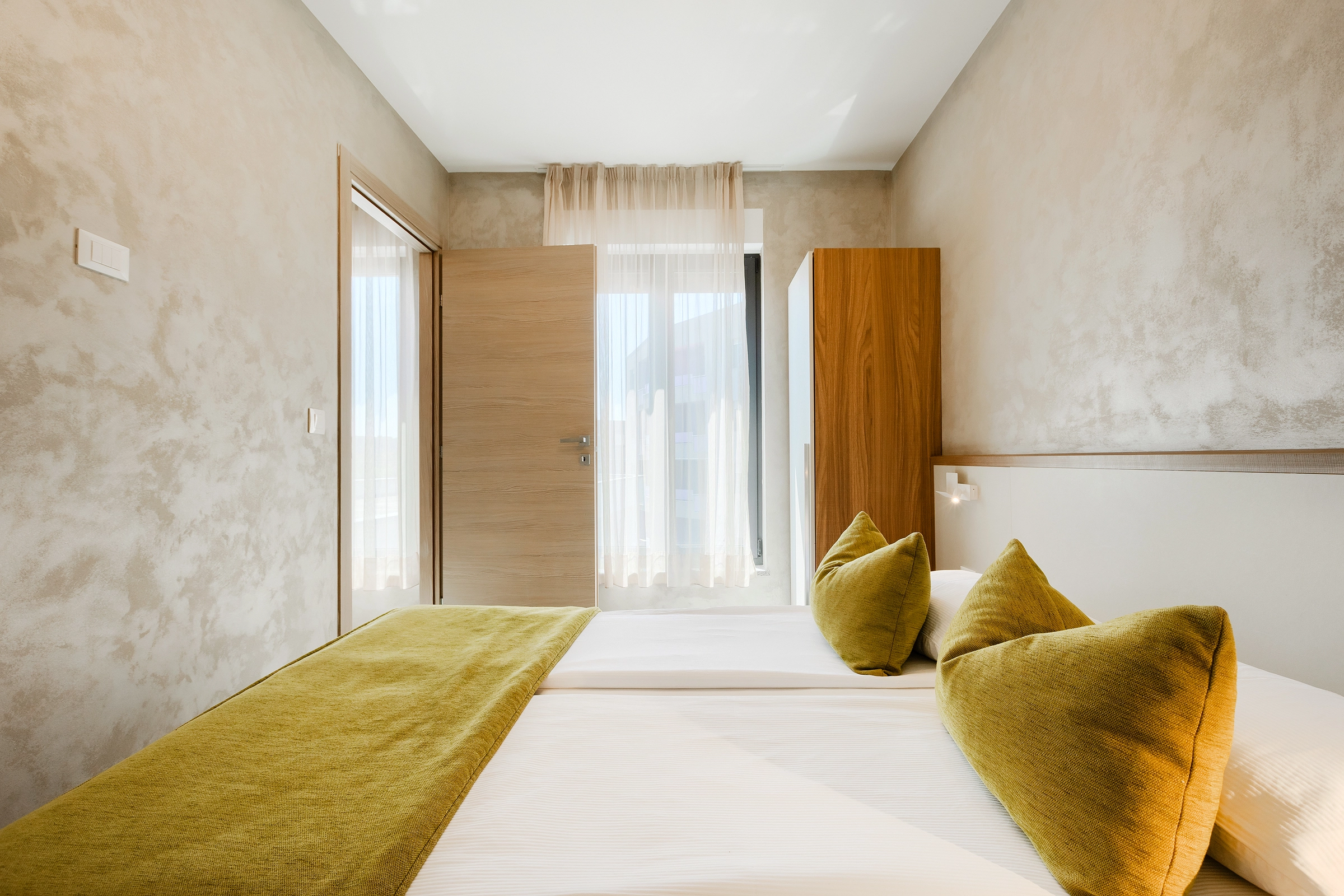 FAMILY WEEKEND IN PULA CITY CENTER ACCOMMODATION 4*