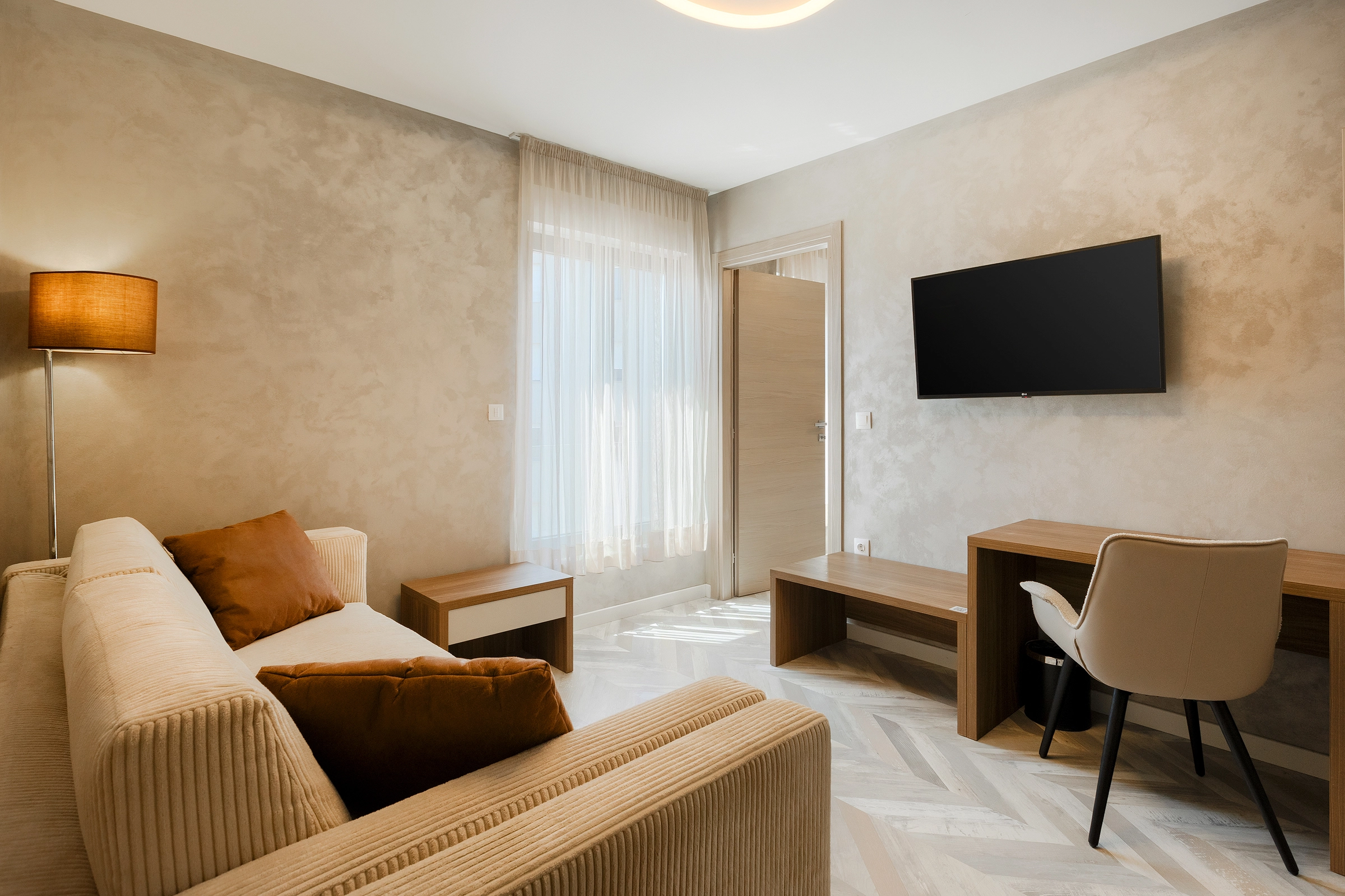 FAMILY WEEKEND IN PULA CITY CENTER ACCOMMODATION 4*