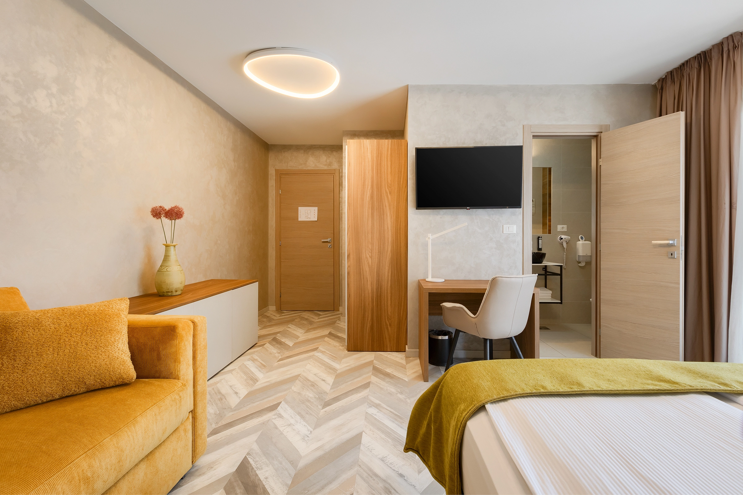 WEEKEND FOR TWO AT PULA CITY CENTER ACCOMMODATION 4*